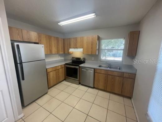 RUIZ SUB - Residential Lease