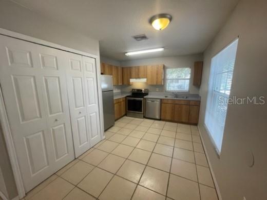 RUIZ SUB - Residential Lease