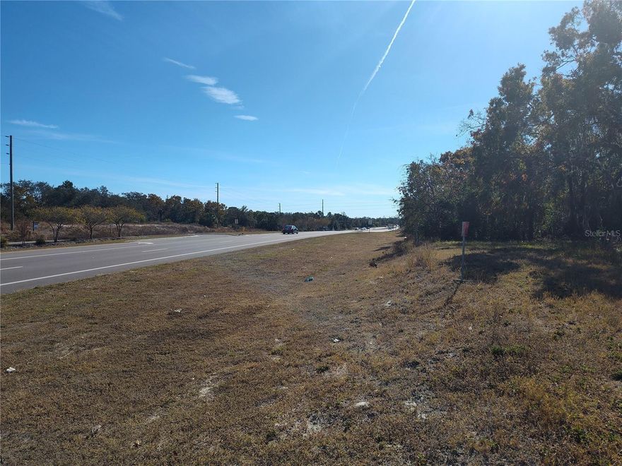 Price  Improvement!!
Mostly cleared .67 of an acre lot in Hudson that can be rezoned to an LI zoning, in a great location! With 136.64 feet of frontage on a main feeder road into an area with already established communities and more being built, this could be a great opportunity to get in "early" for a multitude of businesses post re zoning. Located .2 of a mile north of the intersection of Little and New York Ave and less than 2 miles (1.7) south of where Little Rd. feeds into US. 19.