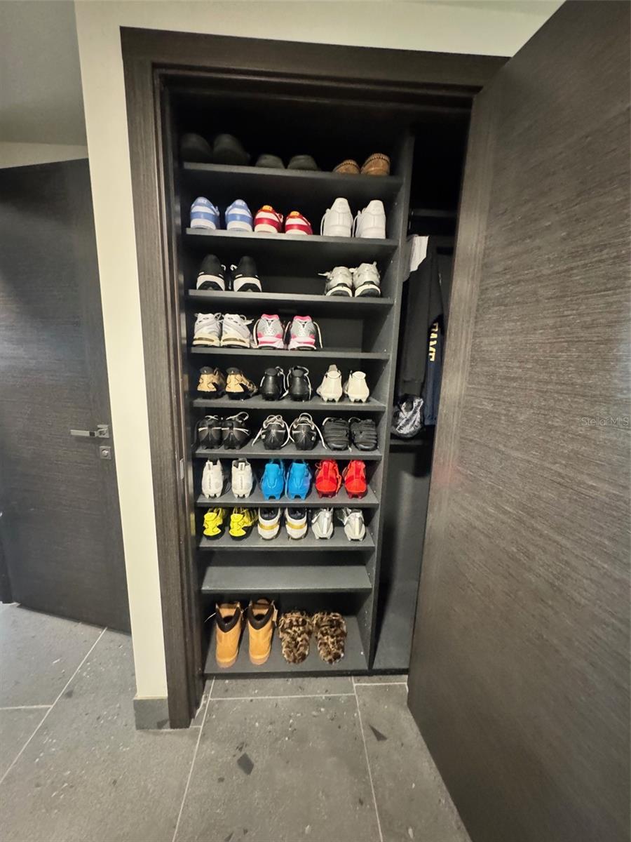 SPANISH MAIN YACHT CLUB CONDO - Residential