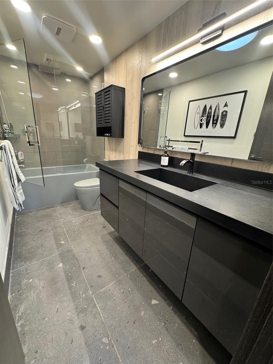 SPANISH MAIN YACHT CLUB CONDO - Residential