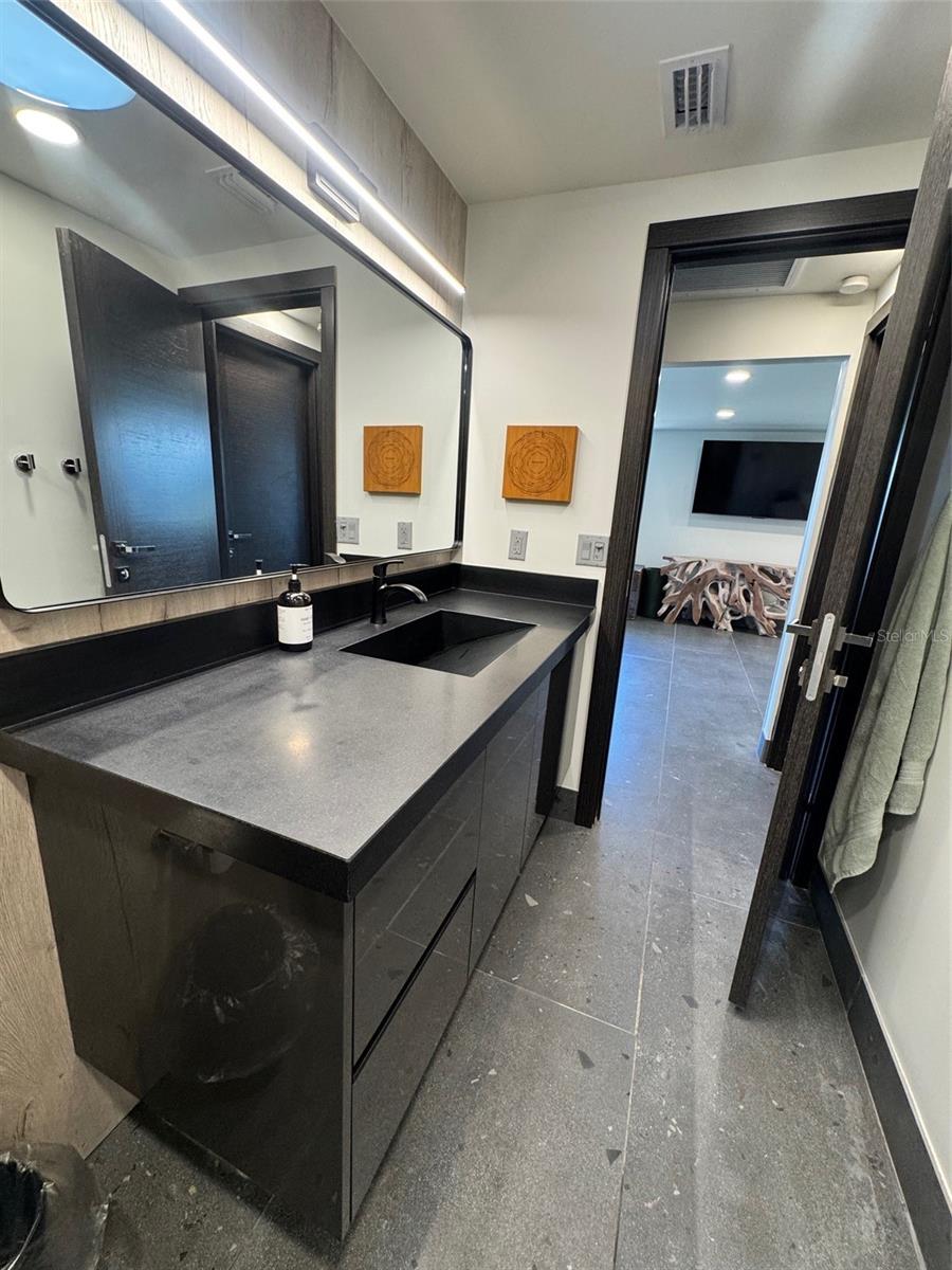 SPANISH MAIN YACHT CLUB CONDO - Residential