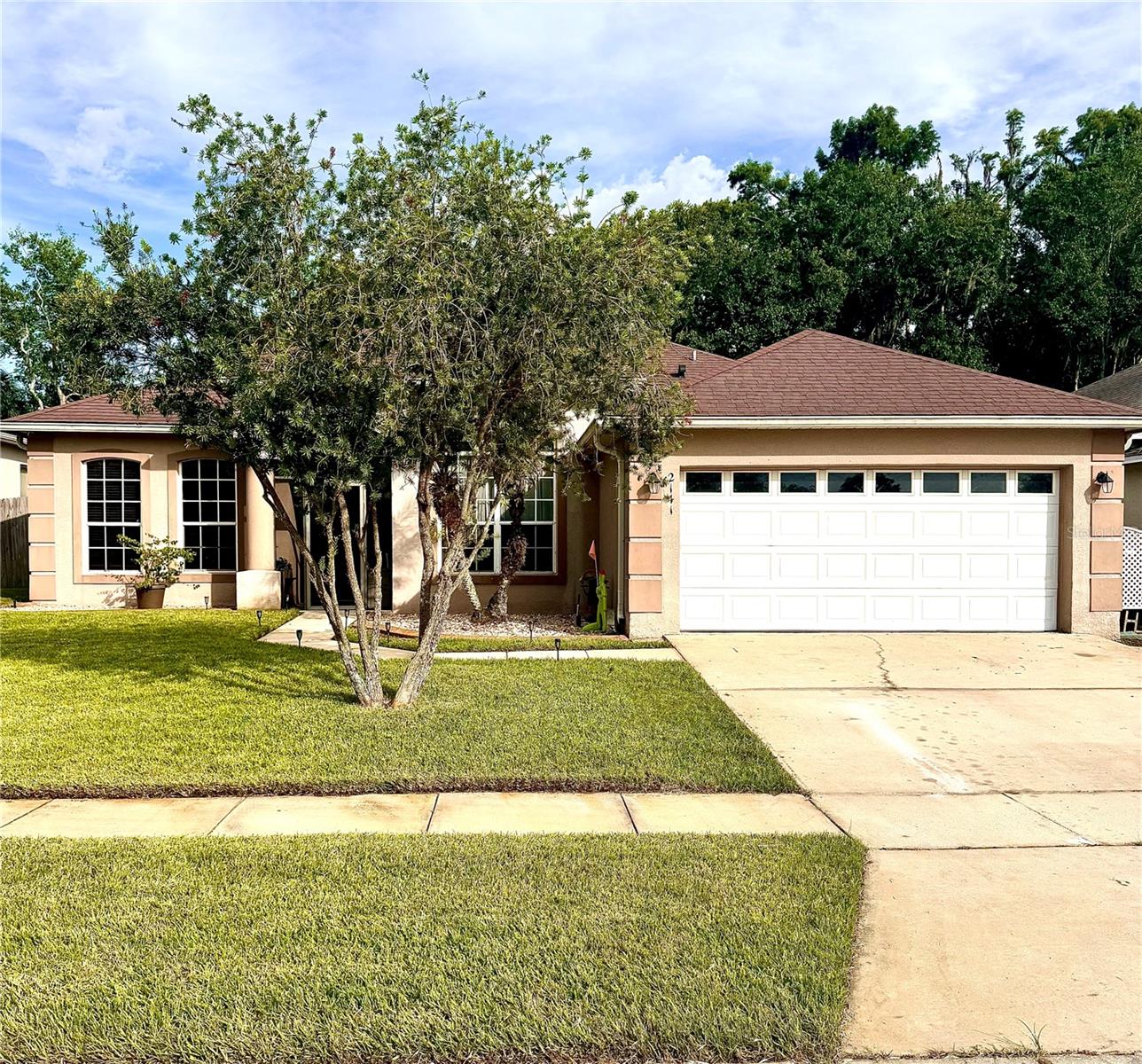 2141 THE OAKS BOULEVARD