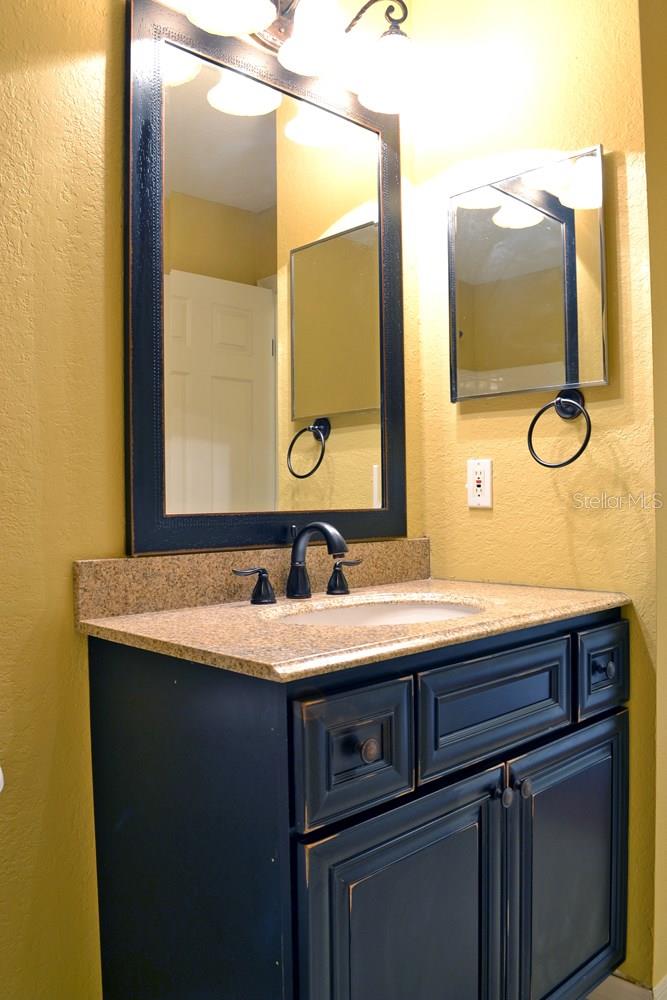 THE VILLAGE AT TOWNPARK OR2057/3888 - Residential Lease