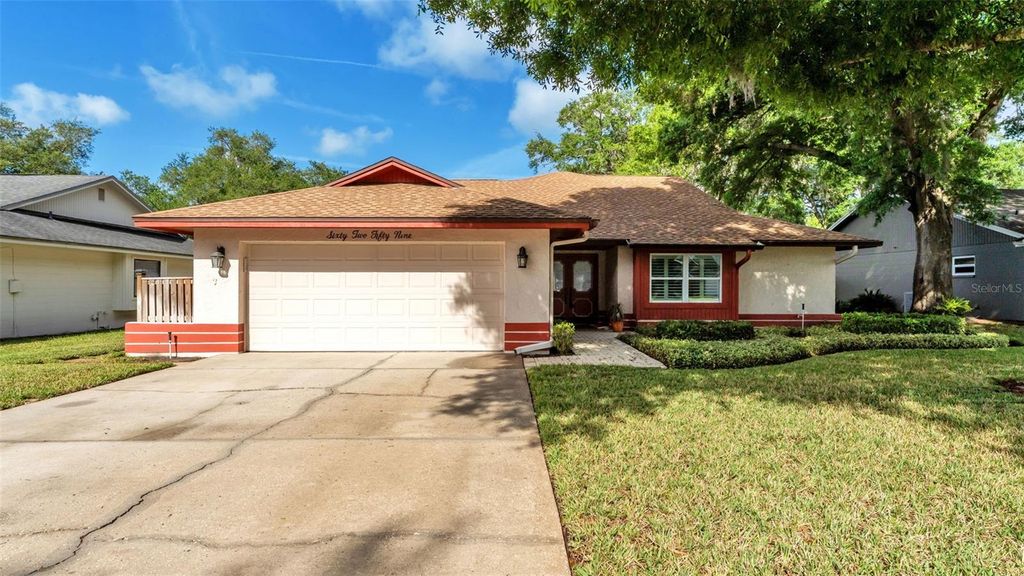 Photo of 6259 Butternut Drive, Lakeland, FL 33813 (MLS # L4960726)
