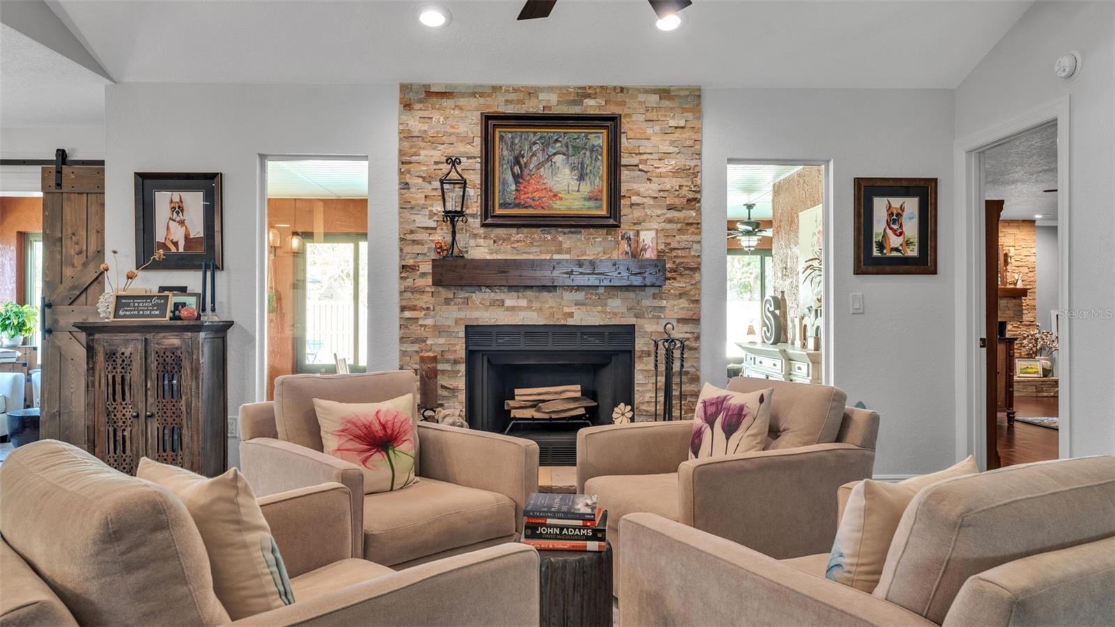 CHRISTINA OAKS PH 01 - Residential