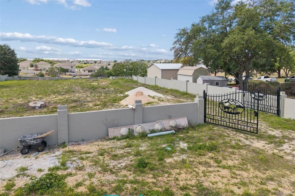 Photo of 1501 North Boulevard W, Davenport, FL 33837 (MLS # O6397540)