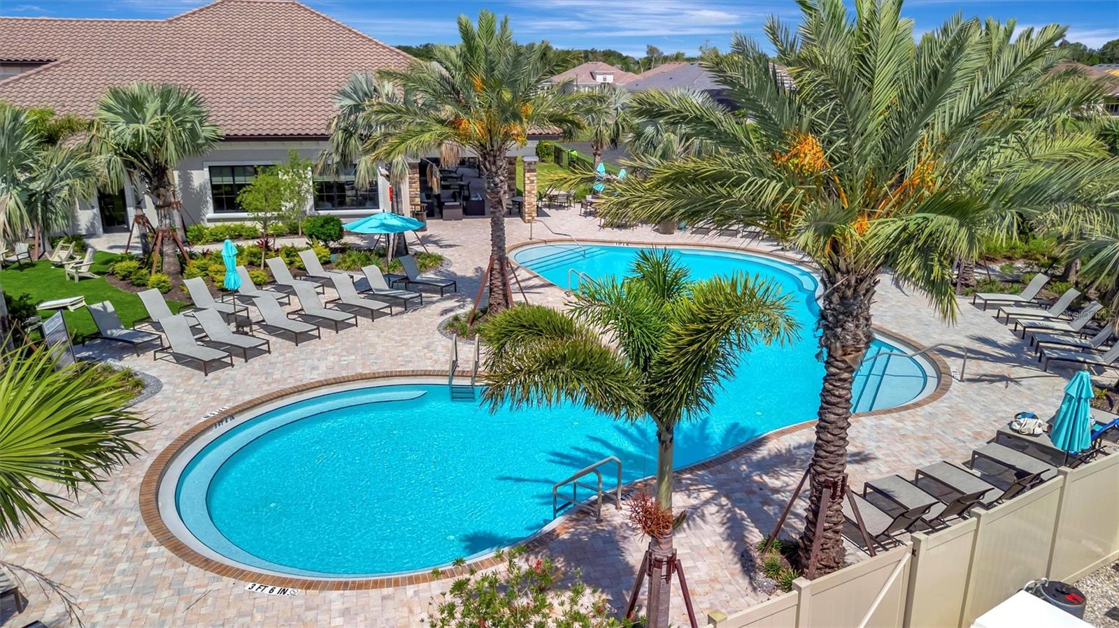 ARTISAN LAKES ESPLANADE - Residential