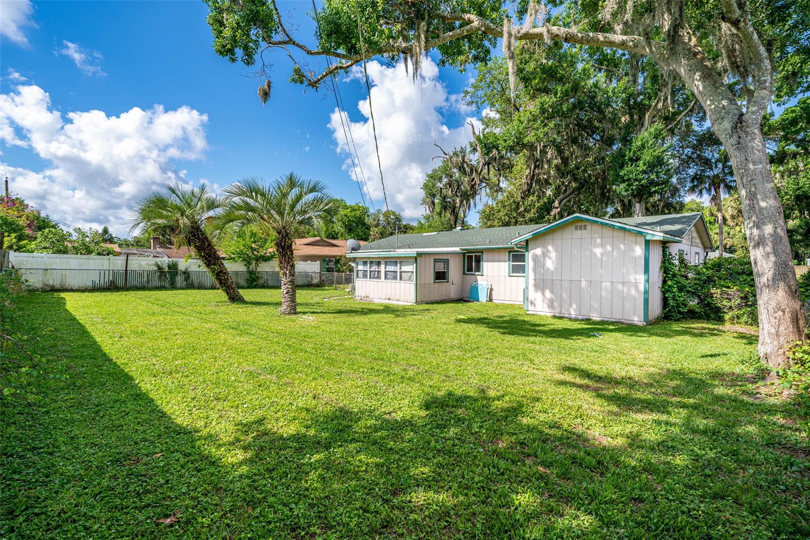 Florida Shores 01 - Residential