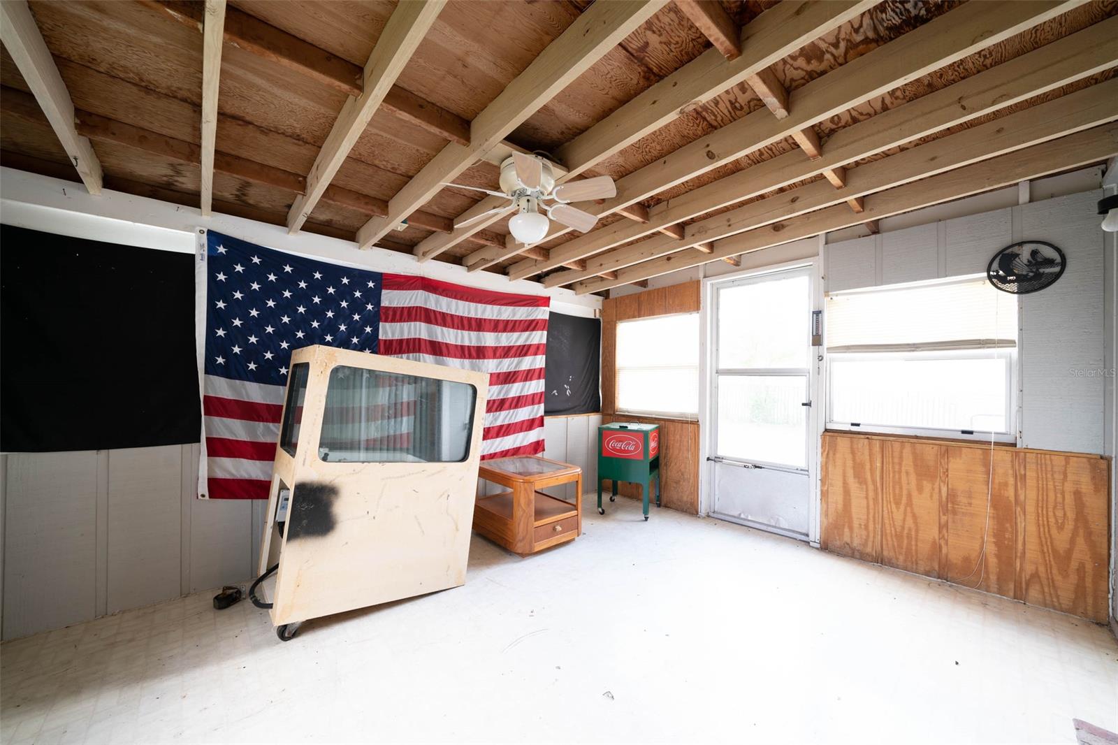 Florida Shores 01 - Residential