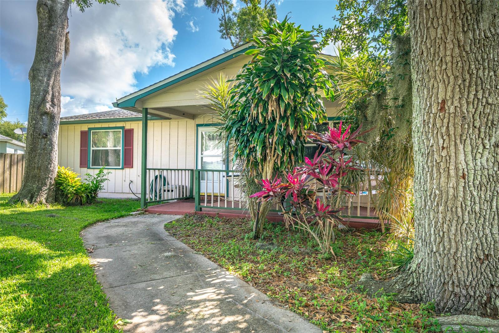 Florida Shores 01 - Residential