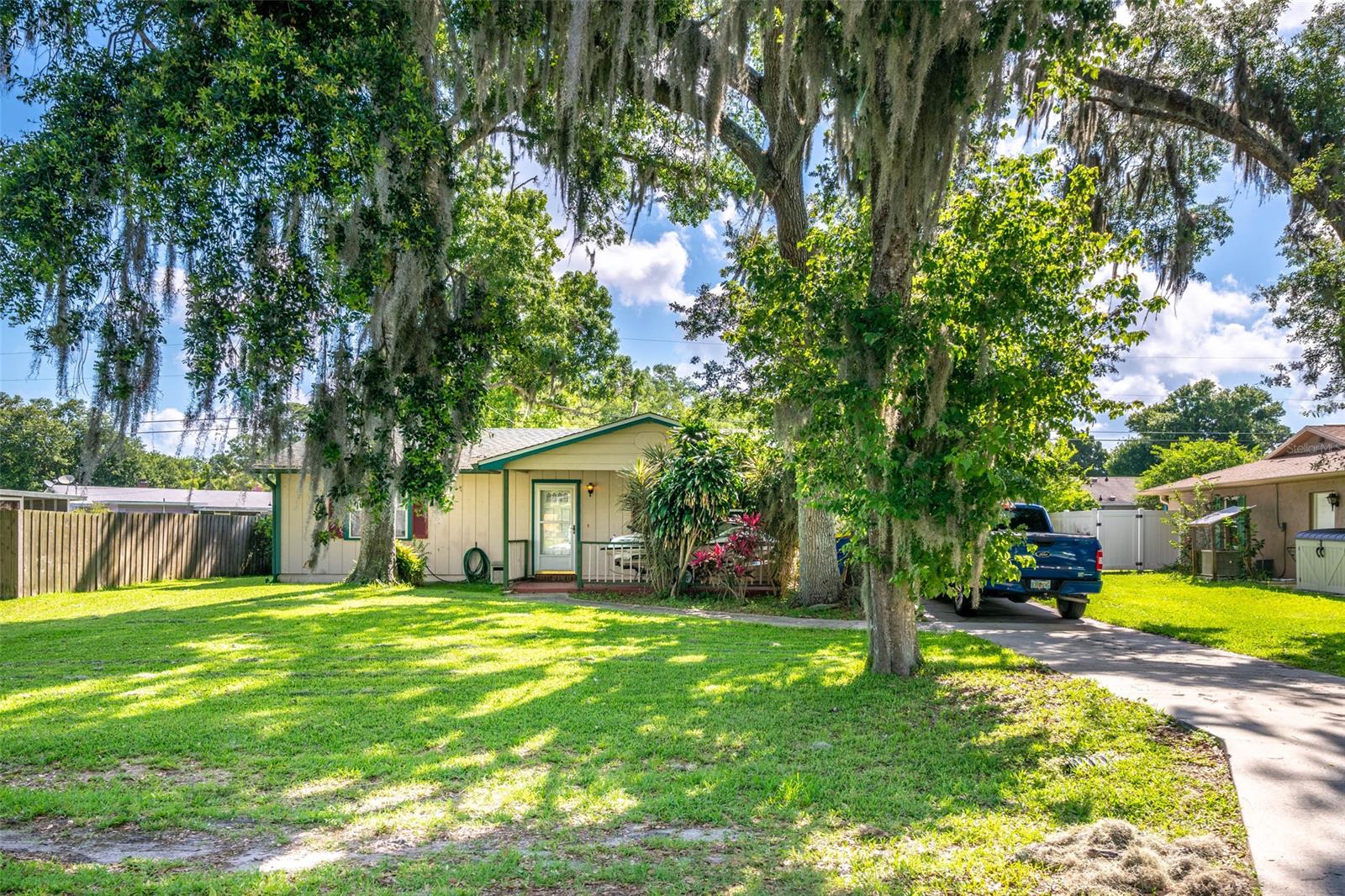 Florida Shores 01 - Residential