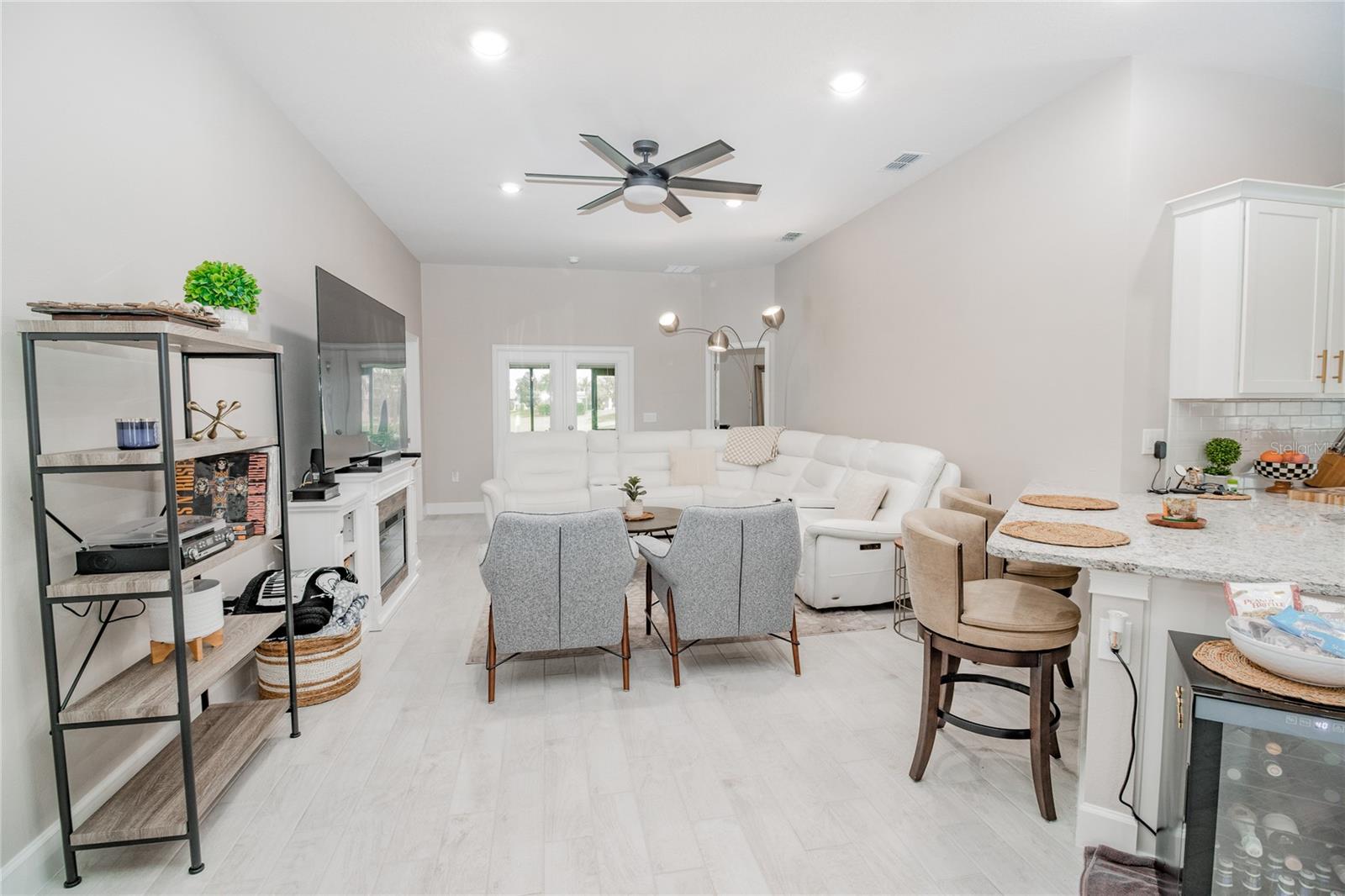 LAKE JULIANA ESTATES - Residential