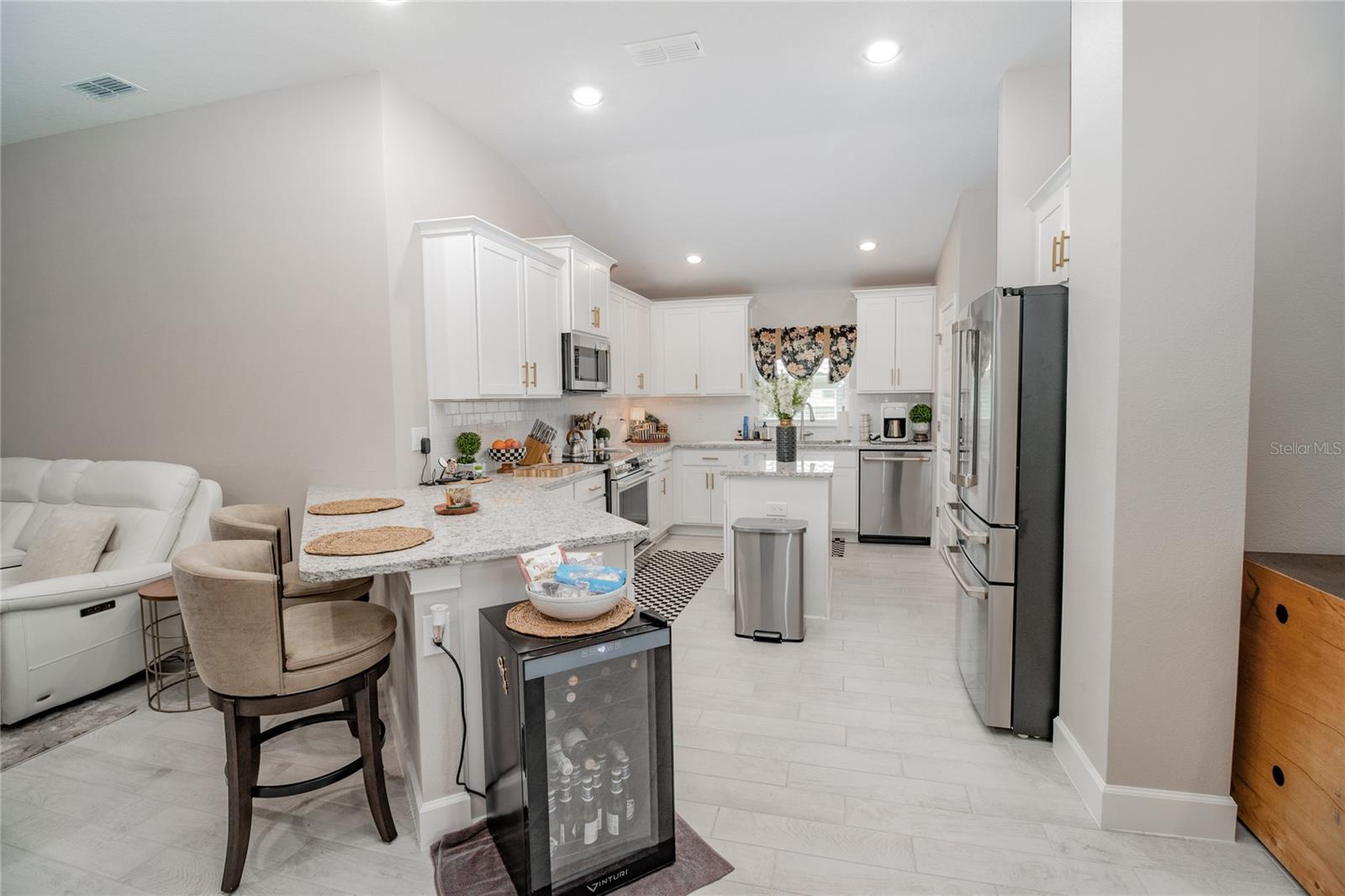 LAKE JULIANA ESTATES - Residential