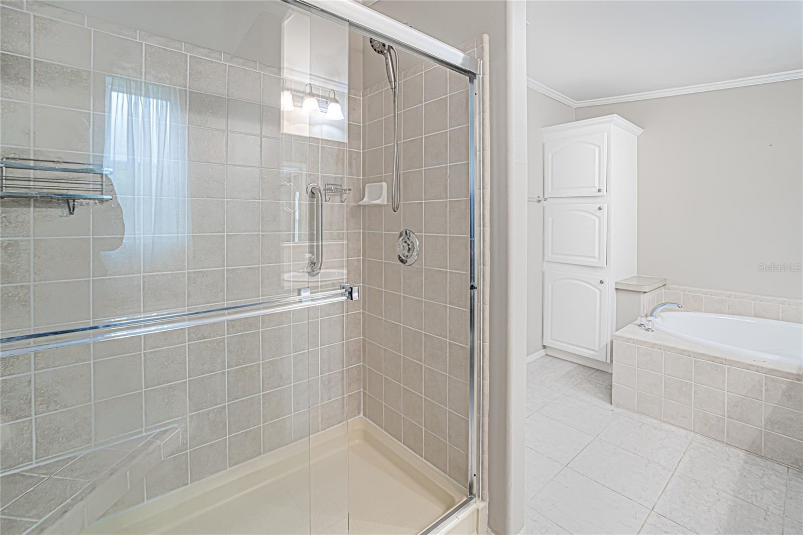 WINDMILL VILLAGE - Residential