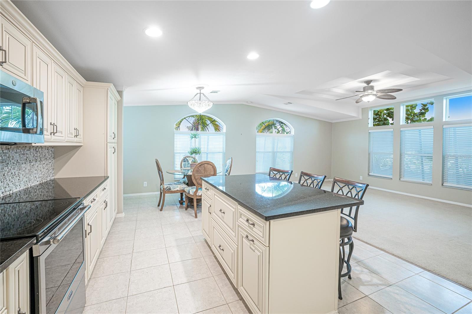 WINDMILL VILLAGE - Residential