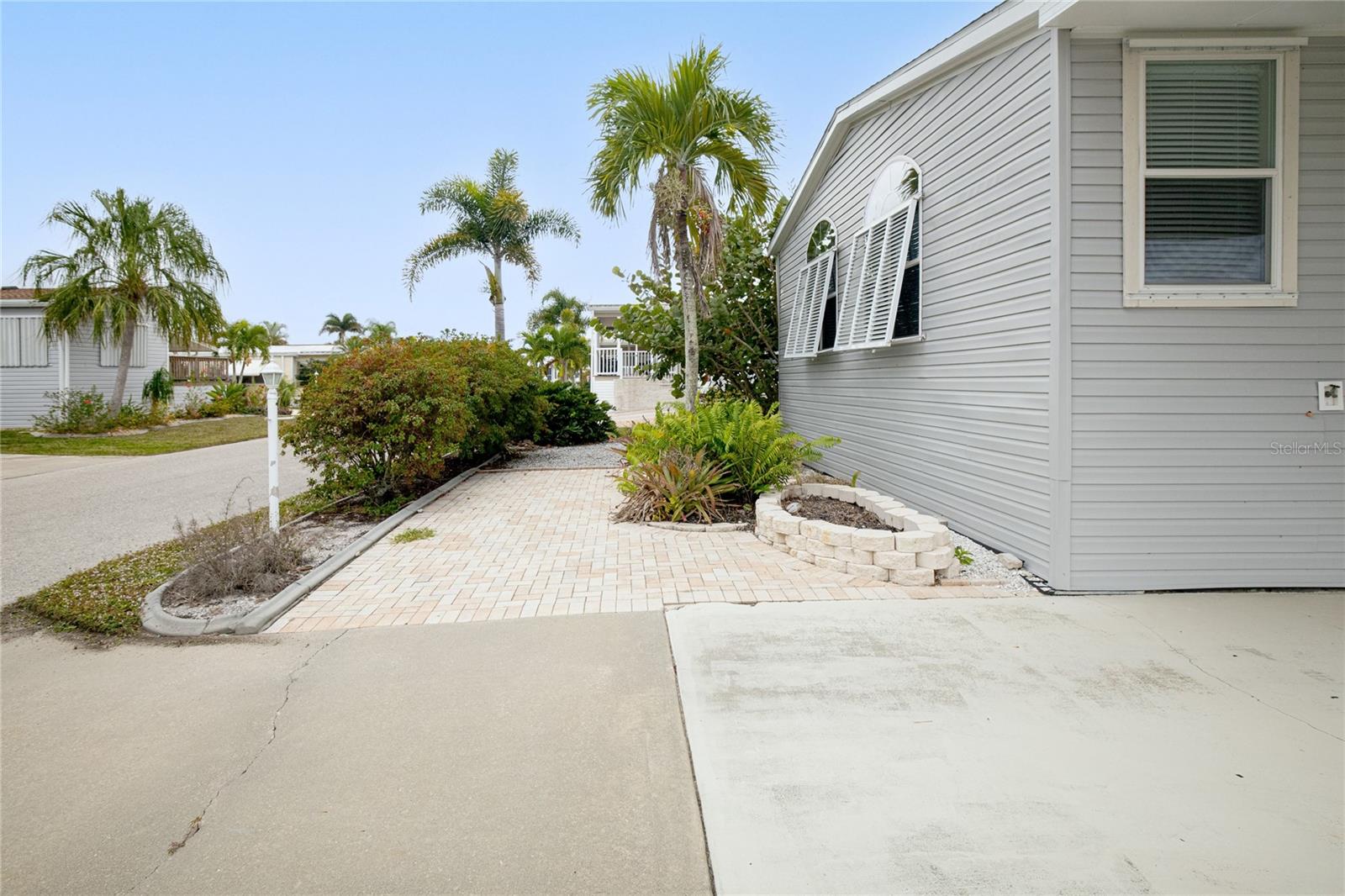 WINDMILL VILLAGE - Residential