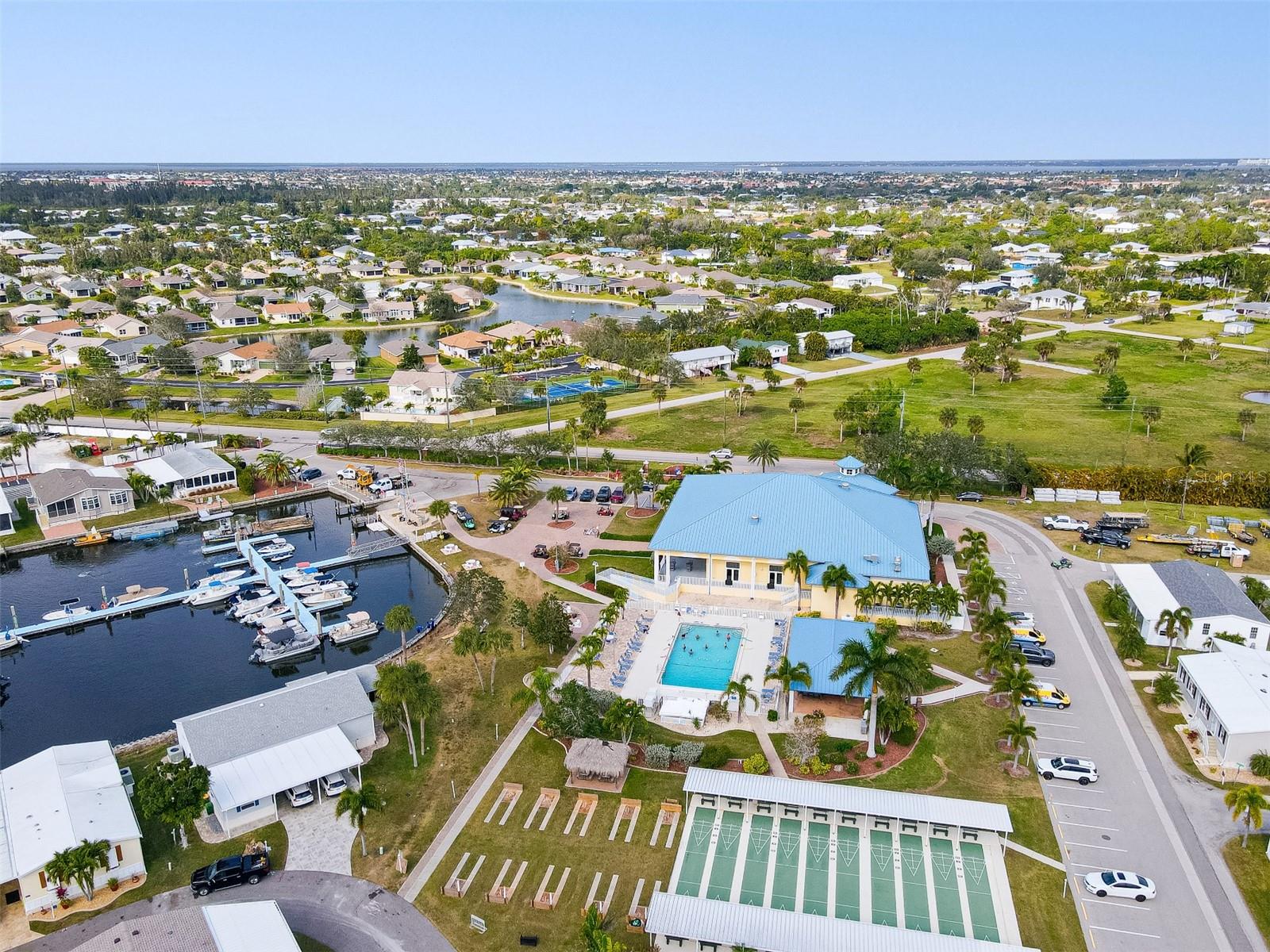 WINDMILL VILLAGE - Residential