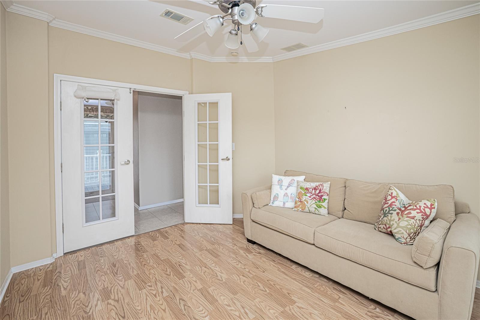 WINDMILL VILLAGE - Residential