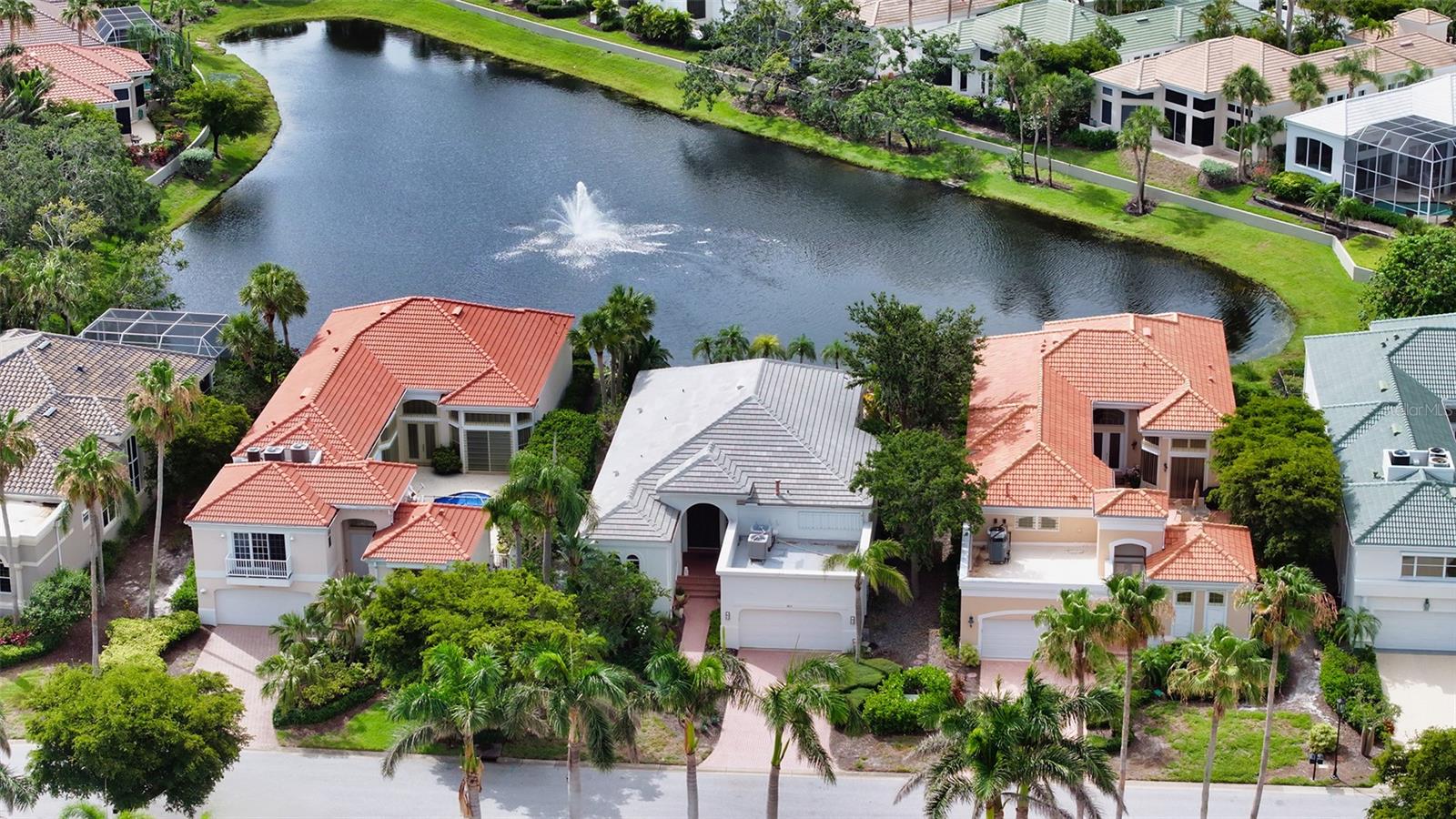 QUEENS HARBOUR - Residential