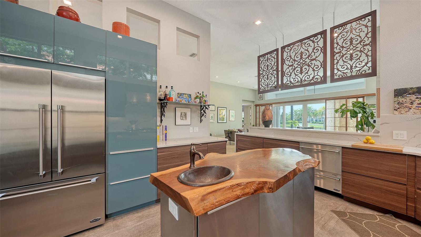 QUEENS HARBOUR - Residential