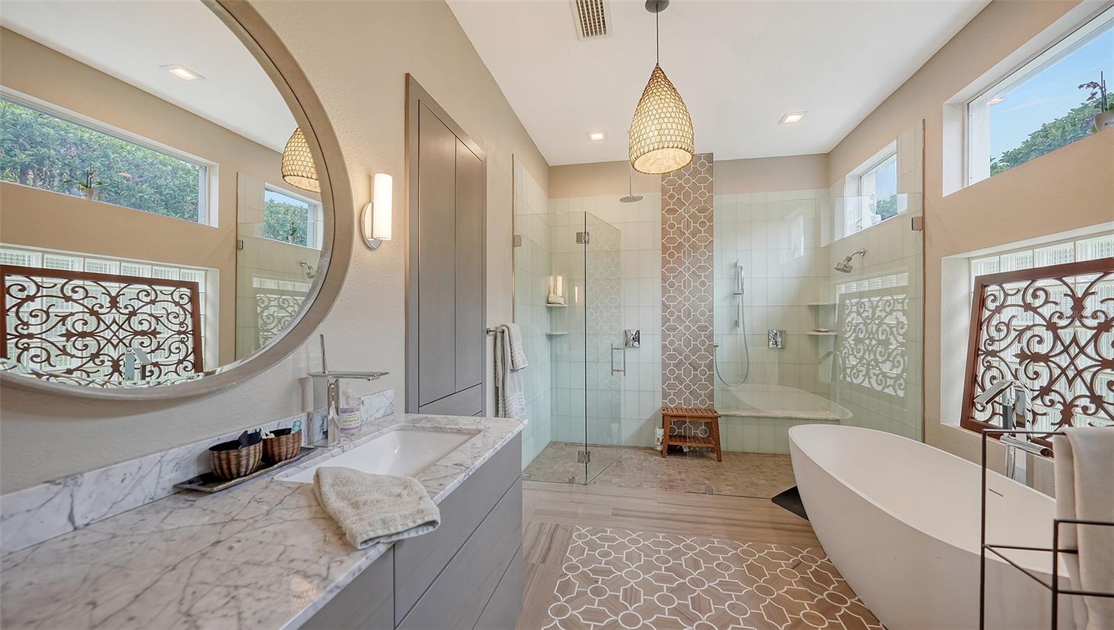 QUEENS HARBOUR - Residential