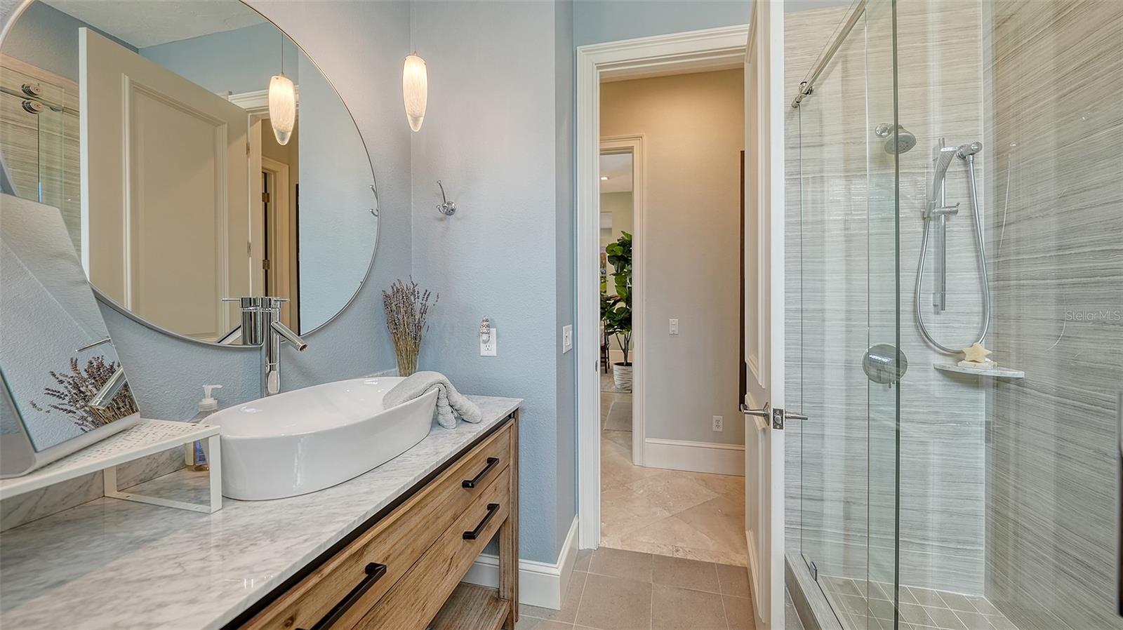 QUEENS HARBOUR - Residential