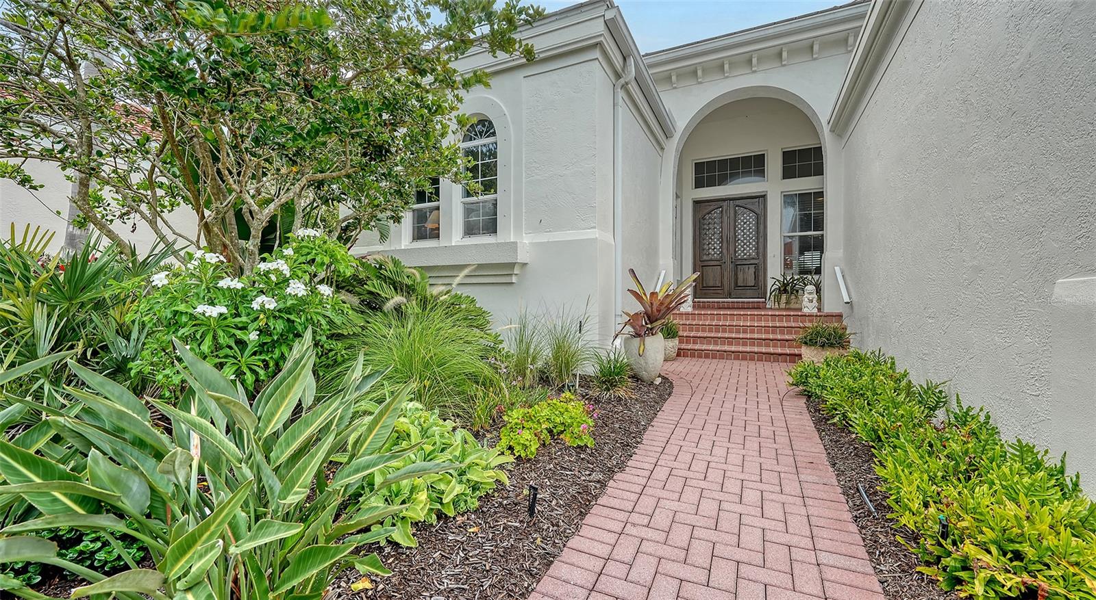 QUEENS HARBOUR - Residential