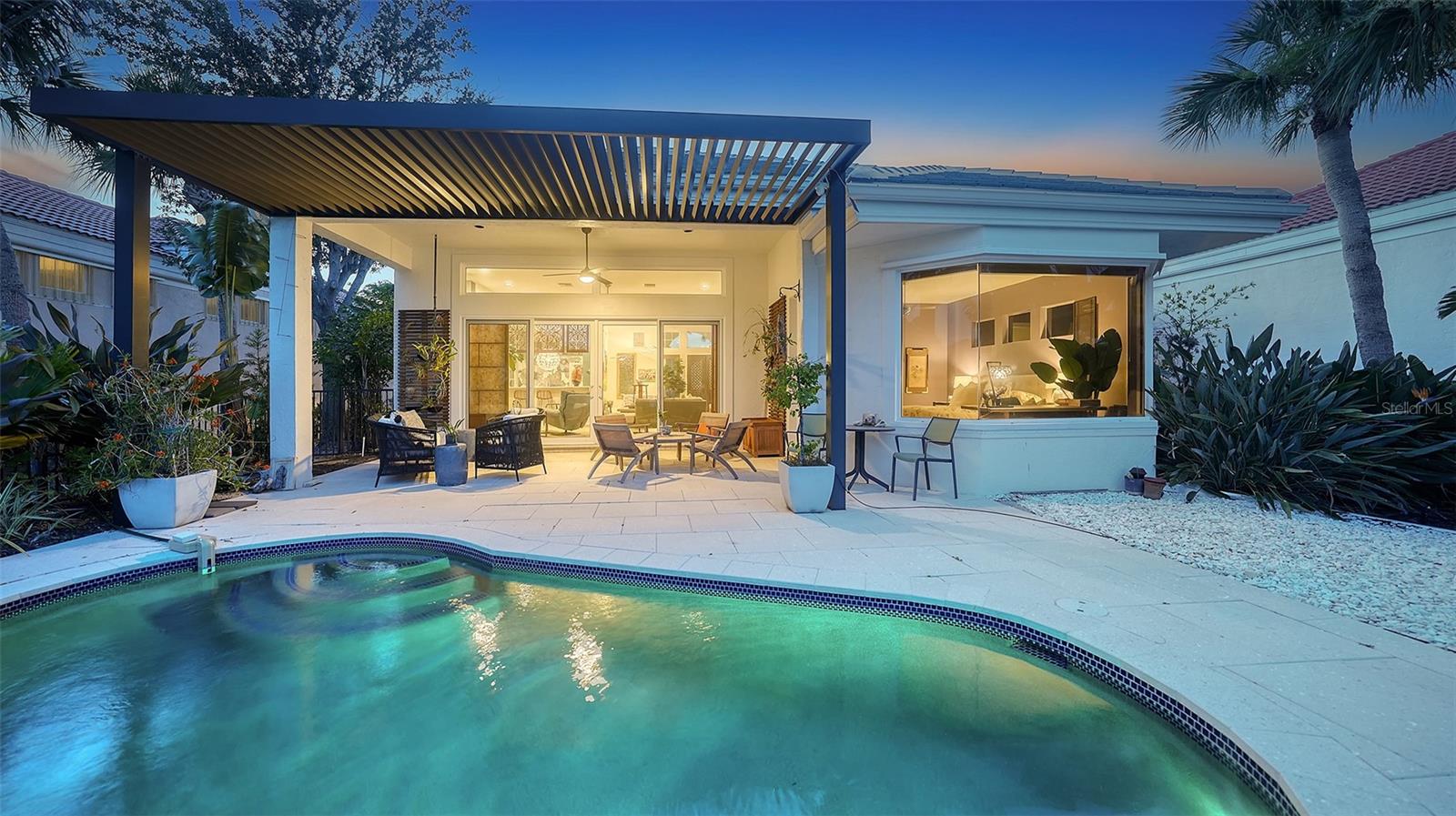 QUEENS HARBOUR - Residential