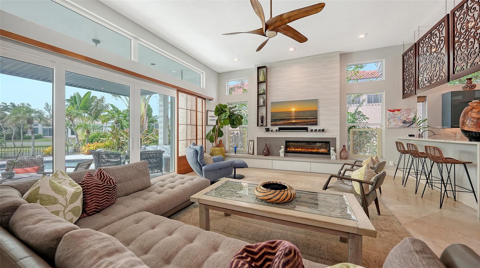 QUEENS HARBOUR - Residential