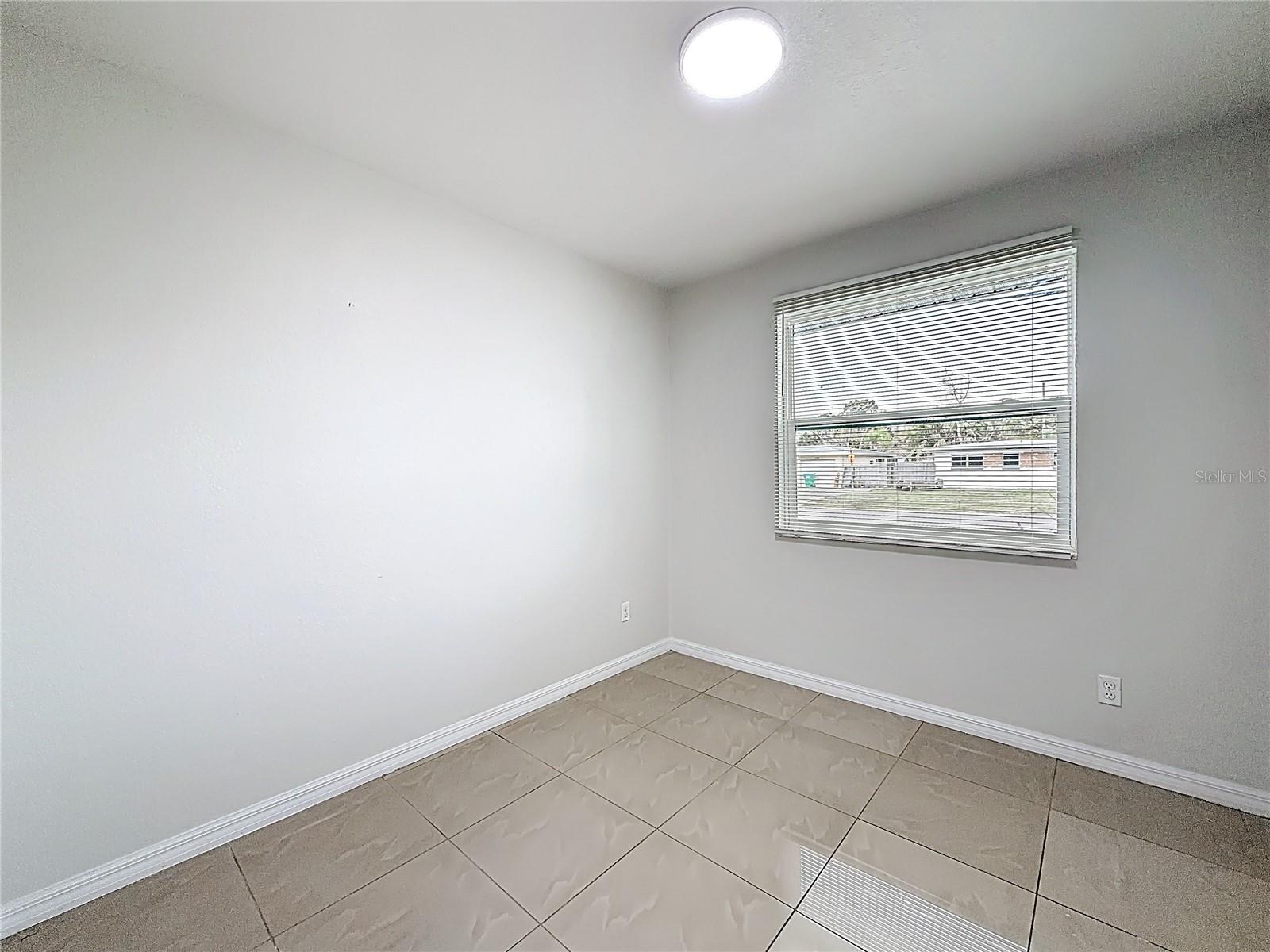 NEWPORT UNIT 1 - Residential