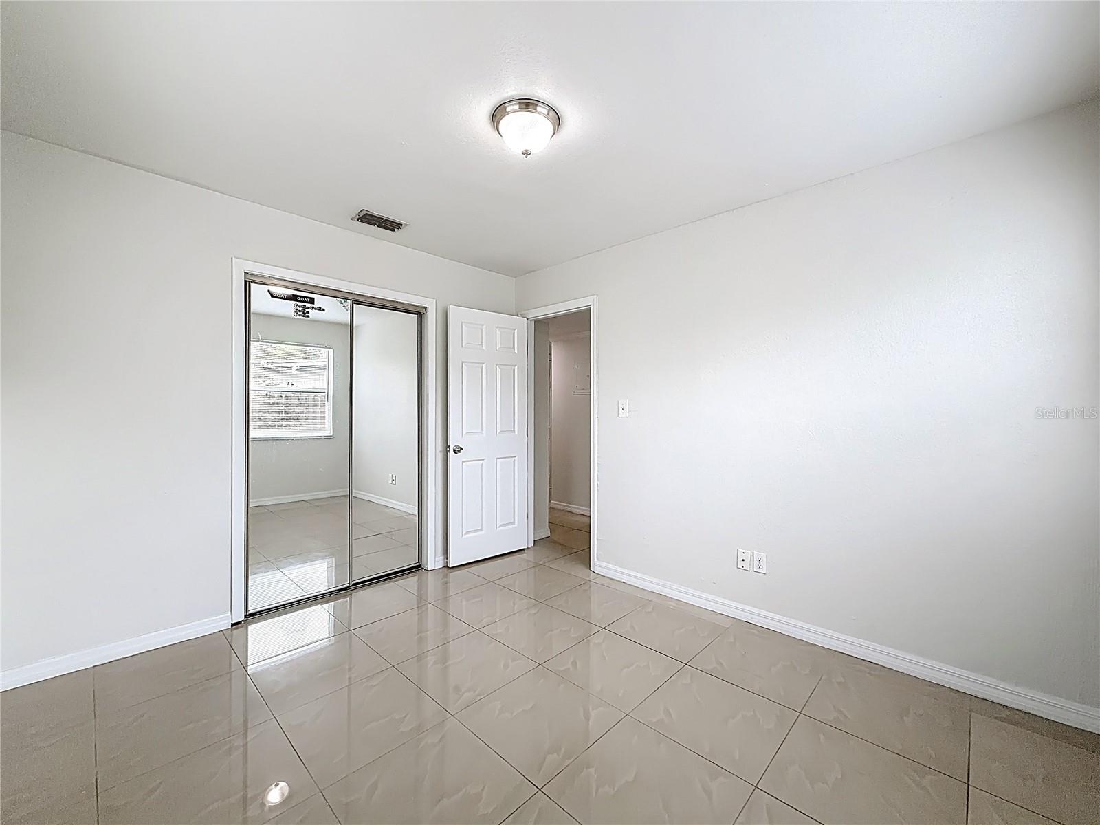 NEWPORT UNIT 1 - Residential