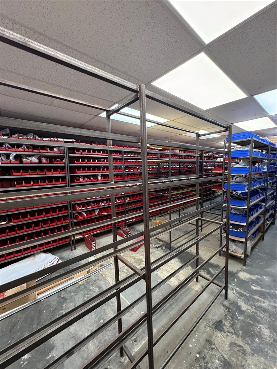 ZEPHYR LAKE ESTATES - Commercial Sale