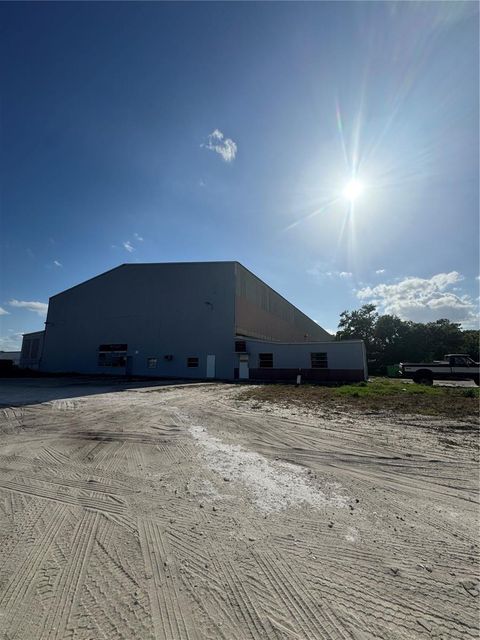 Tiny photo for 2628 Us-441/27, Fruitland Park, FL 34731 (MLS # G5097832)