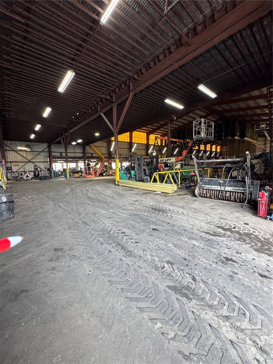 ZEPHYR LAKE ESTATES - Commercial Sale