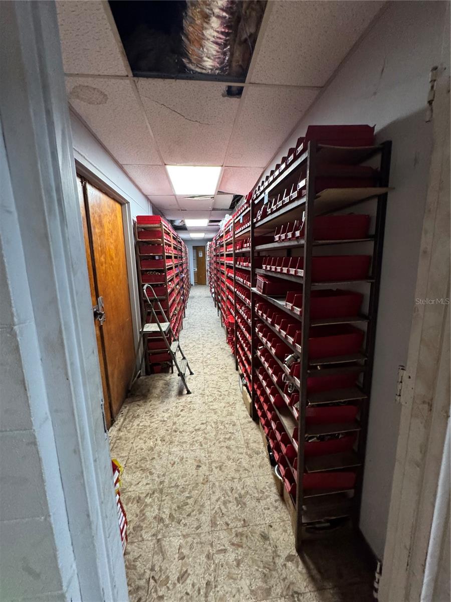 ZEPHYR LAKE ESTATES - Commercial Sale