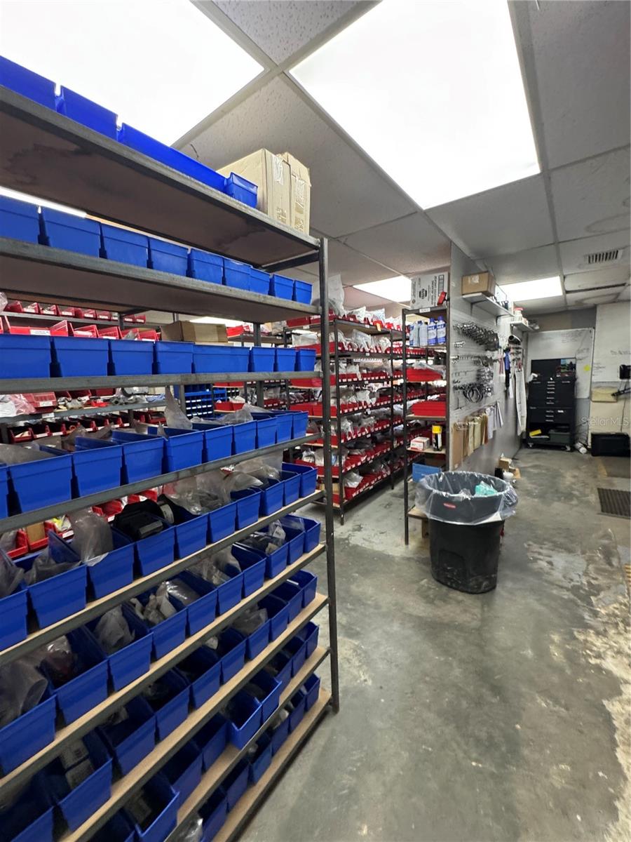 ZEPHYR LAKE ESTATES - Commercial Sale