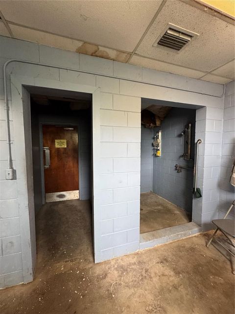 Tiny photo for 2628 Us-441/27, Fruitland Park, FL 34731 (MLS # G5097832)