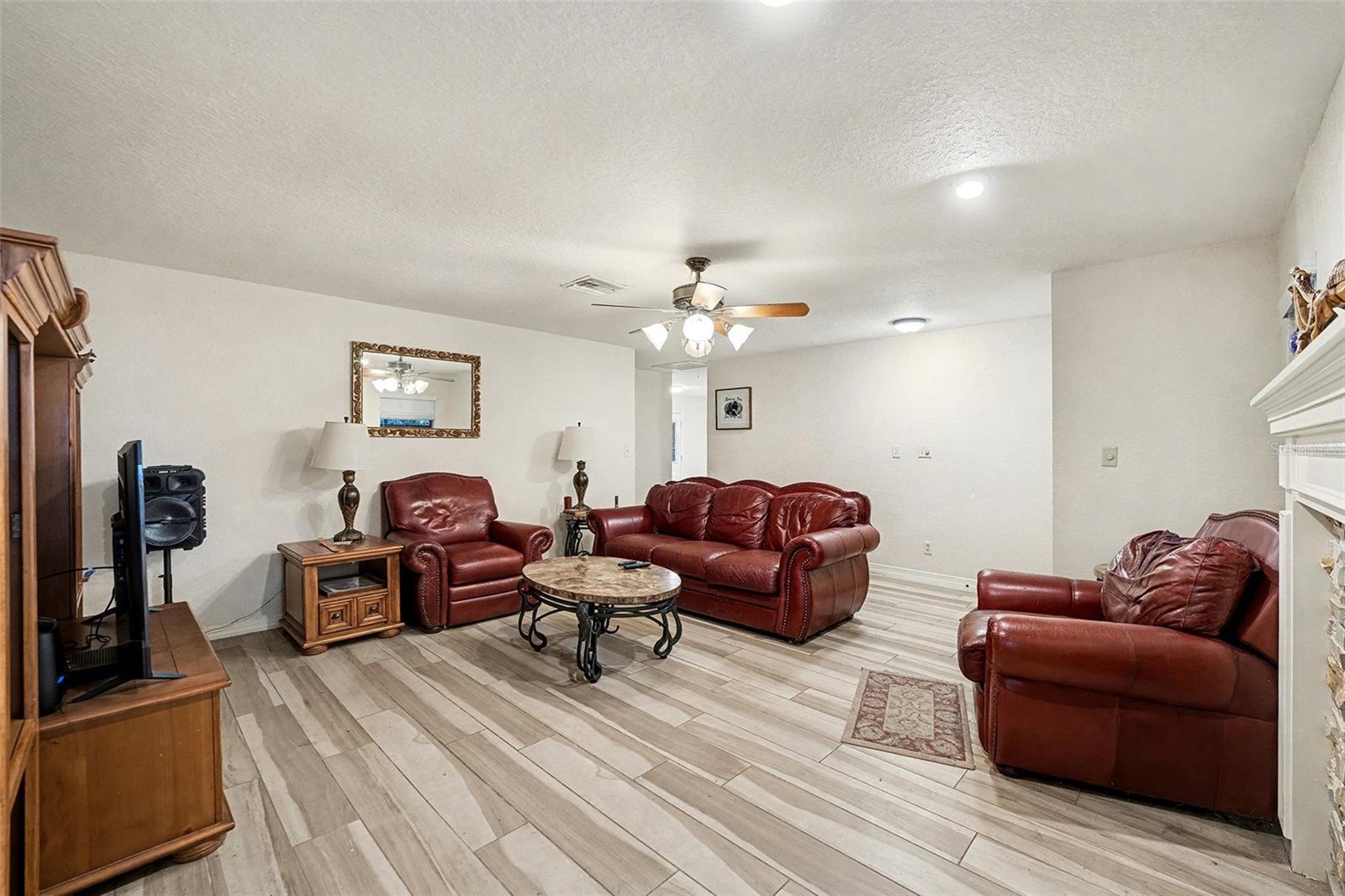 102 LAKE LENA BOULEVARD