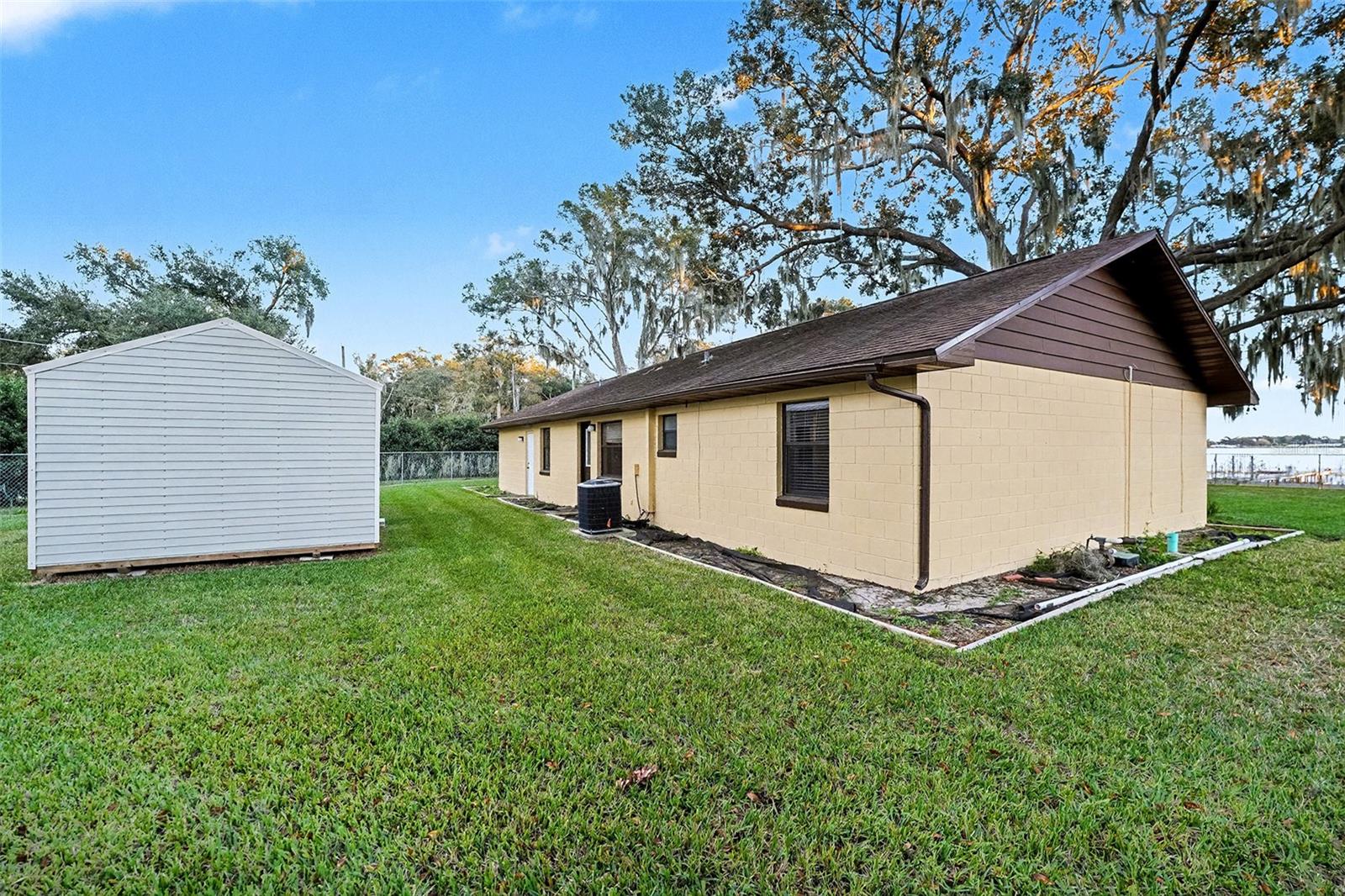 LENA VISTA SUB - Residential