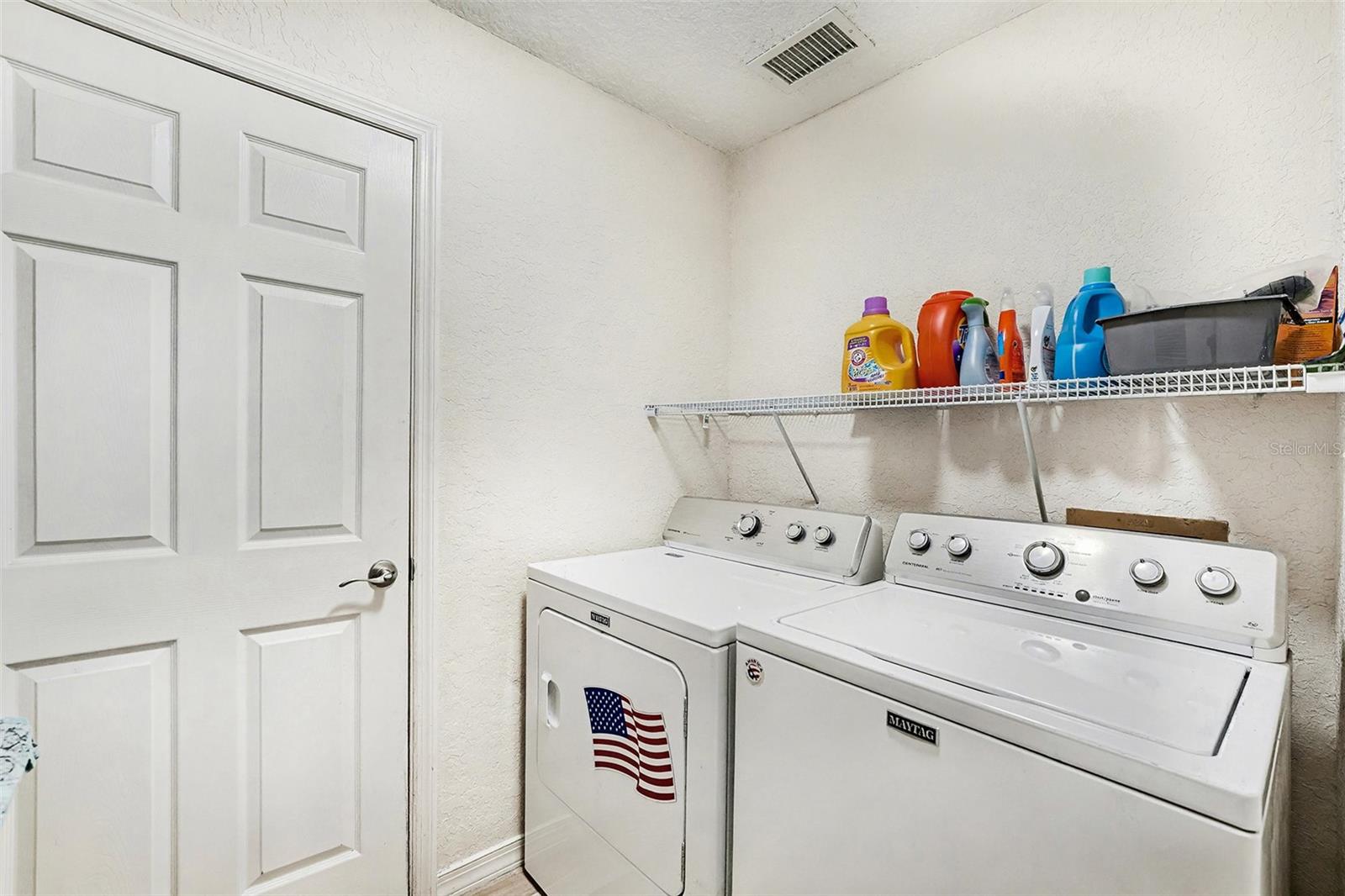 LENA VISTA SUB - Residential