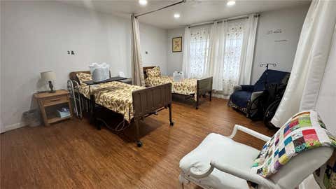 Tiny photo for 304 NE 1st Street, Chiefland, FL 32626 (MLS # OM728209)