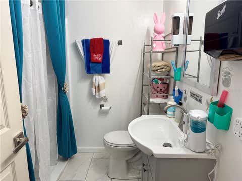 Tiny photo for 304 NE 1st Street, Chiefland, FL 32626 (MLS # OM728209)