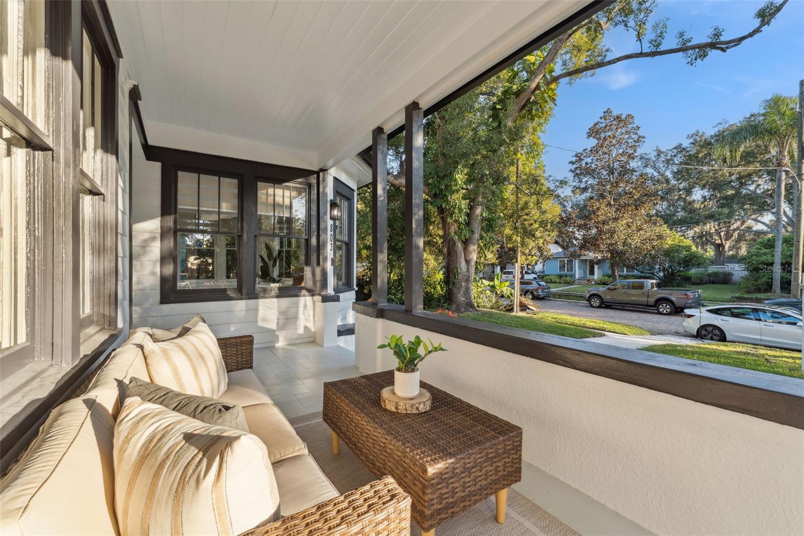 803 E HARWOOD STREET