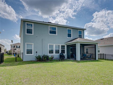 A home in WIMAUMA