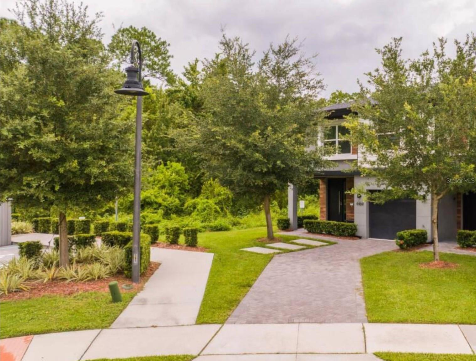 4459 LE REVE COURT