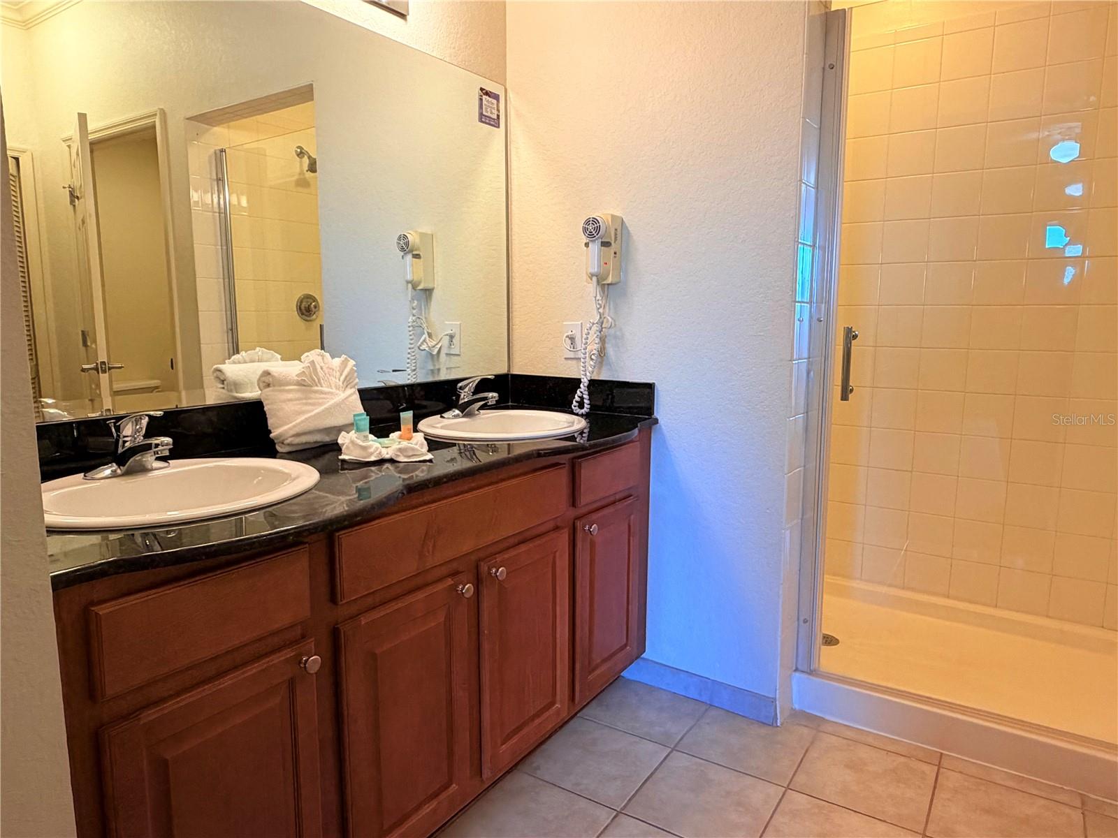 LAKE BUENA VISTA RES VLG I - Residential