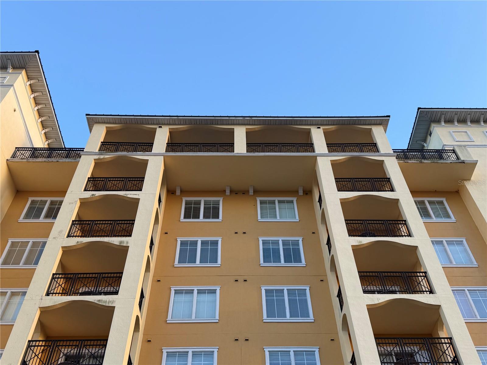 LAKE BUENA VISTA RES VLG I - Residential