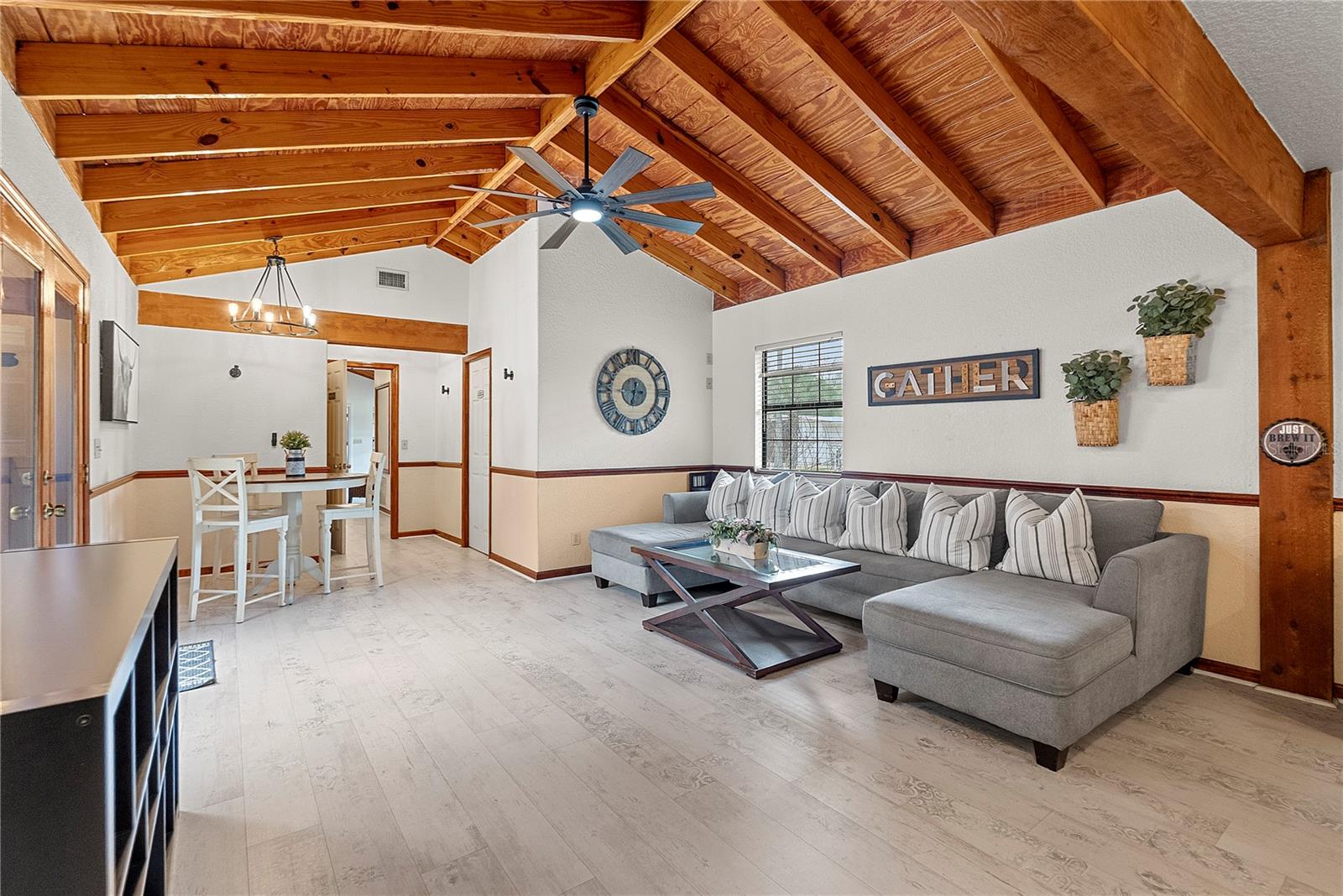 ACREAGE - Residential