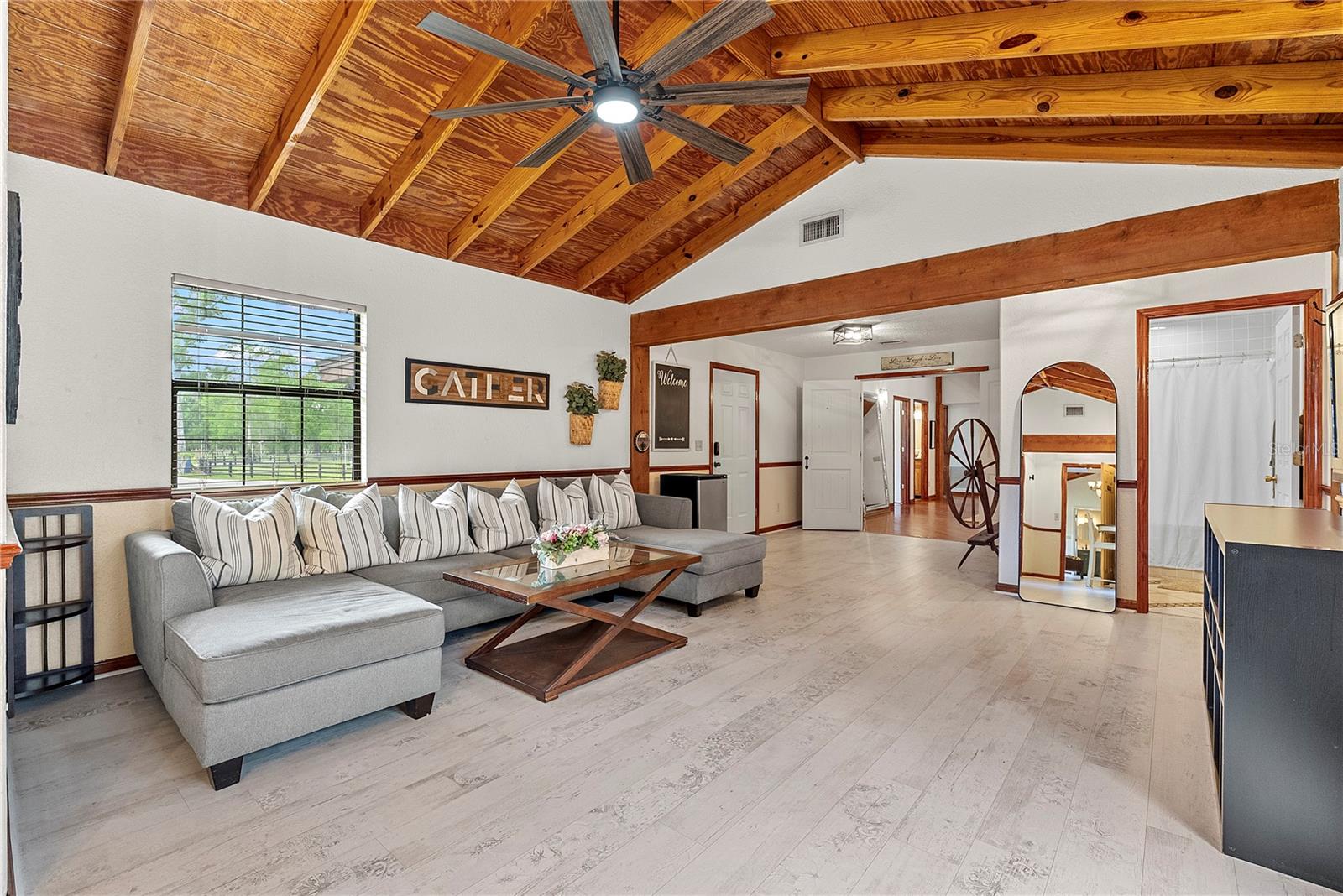 ACREAGE - Residential